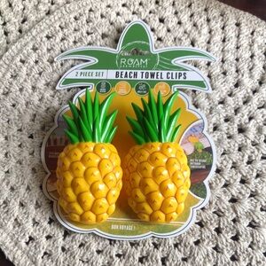 ROAM PINEAPPLE Beach Towel Clips